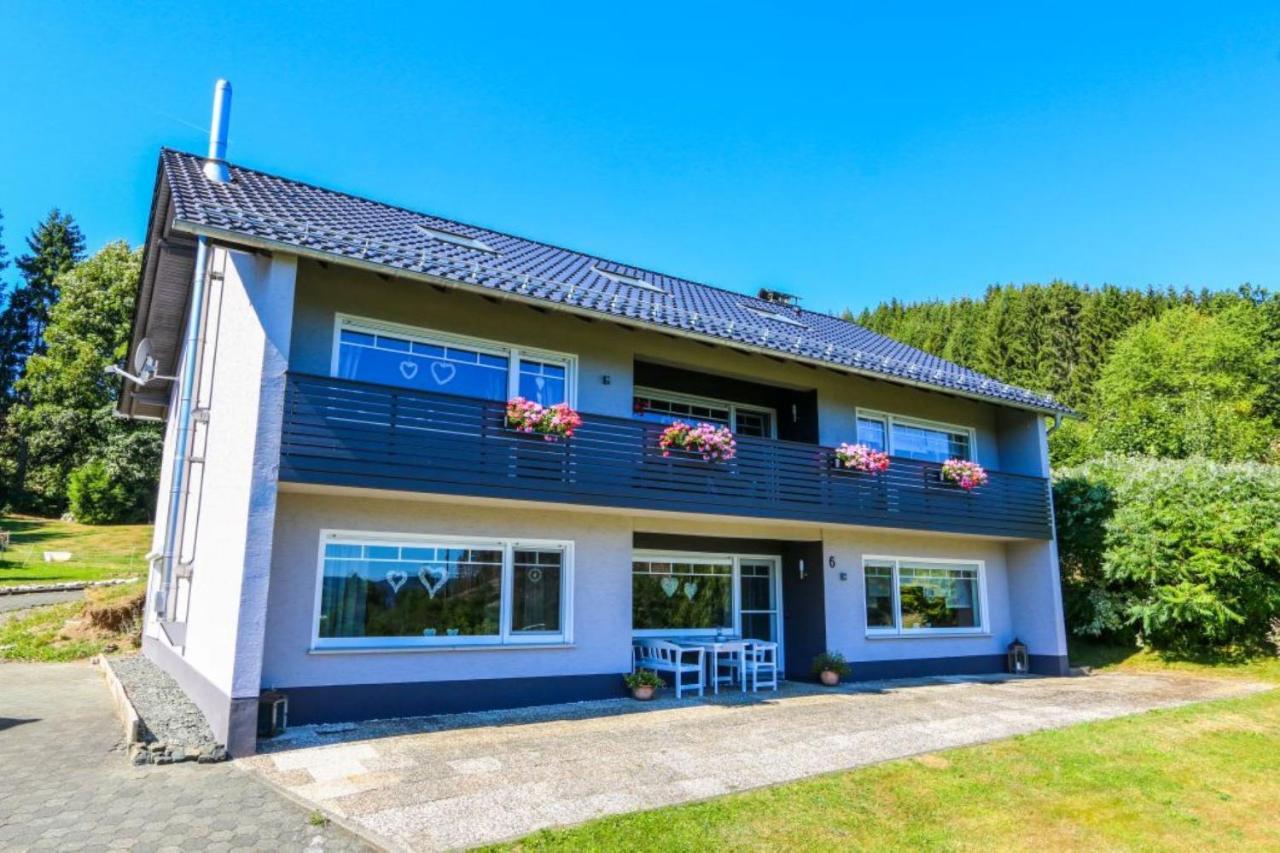 Ferienwohnung Schoene Aussicht Am Rothaarsteig Bad Laasphe Exterior photo